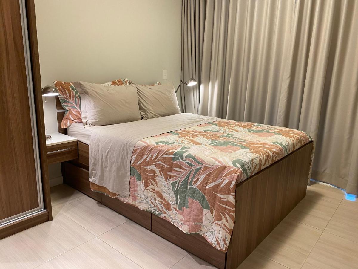 Luxuoso Apartamento Vista Mar - Barra Ondina Салвадор Екстер'єр фото